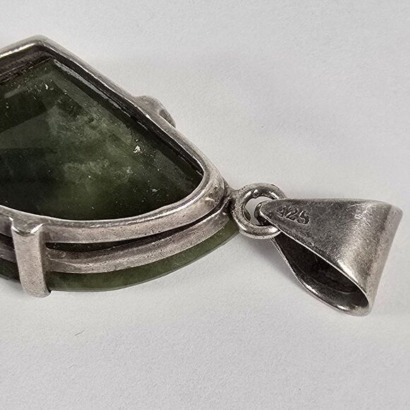 Sterling Silver 925 Green Stone Jewel Pendant 12g - Picture 6 of 8